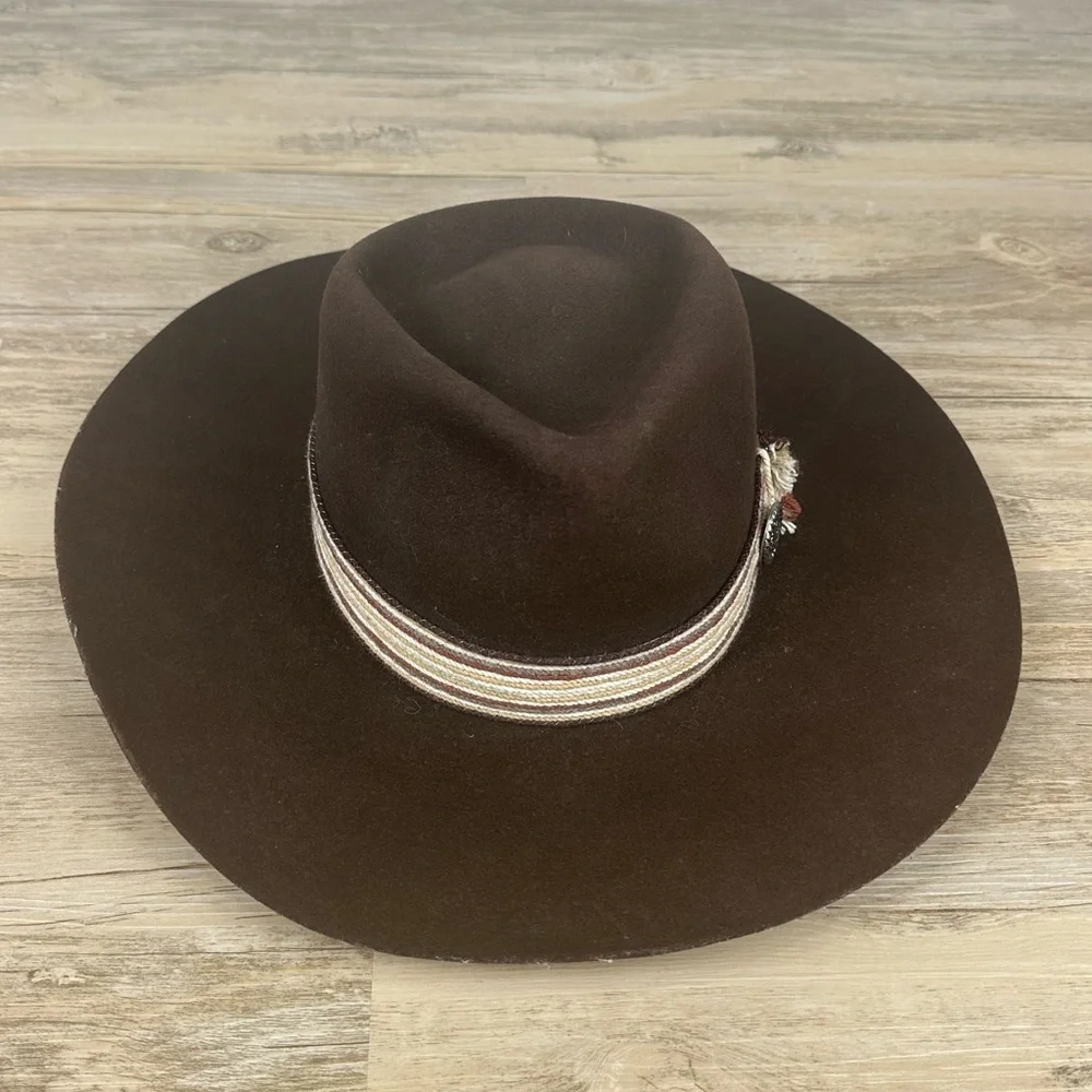 Renegade by Bailey Brown 100% Wool Cowboy Hat Size Medium